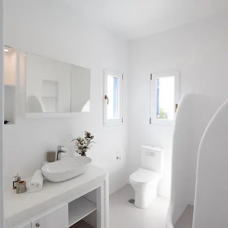 Capari Maisonette With Shared Pool Willa *