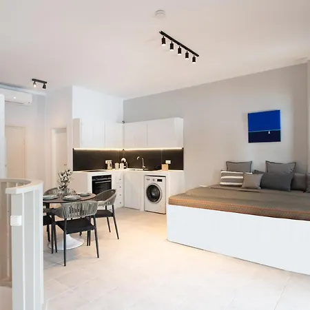 ヴィラ Capari Maisonette With Shared Pool